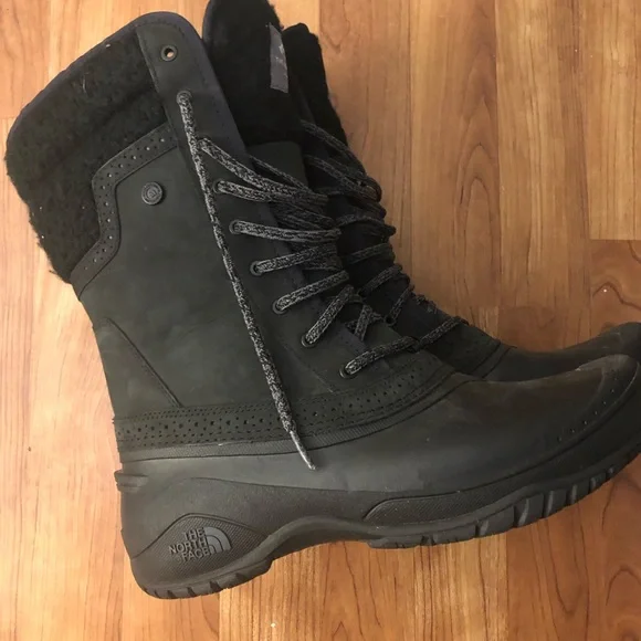 The north face shelista boots II size 10 - Picture 8 of 8